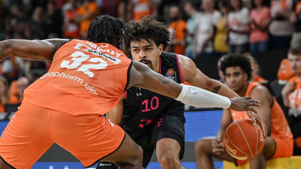 了浓厚的兴 了浓厚的兴