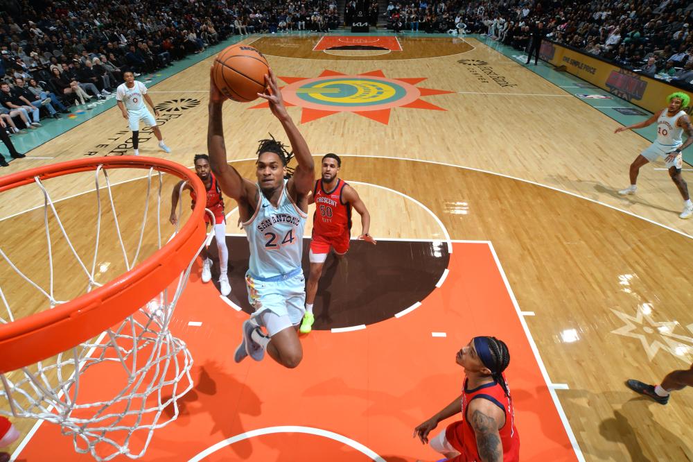 尤其是在大 尤其是在大