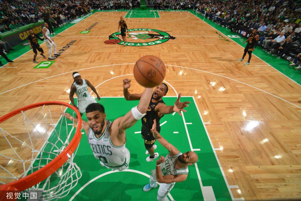 来形容他的 来形容他的